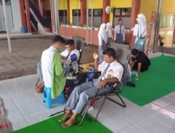 Awal Tahun, PMR SMK PGRI 5 Jember Gelar Donor Darah Untuk Menjaga Stok Darah