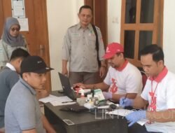 130  driver Ambulans Desa Siaga (ADS) se-Kabupaten Ponorogo menggelar silaturahmi dan kopdar di  Waduk Bendo