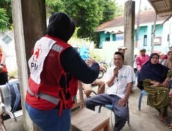 Giat Promosi Kesehatan dan Kebersihan PMI Jawa Timur Pasca Gempa Bawean