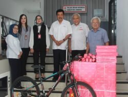 Bank Jatim Berikan Dukungan Hadiah Doorprize untuk Peringatan HUT PMI ke-79 di Jombang