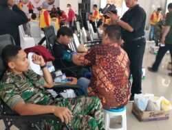 BAKTI SOSIAL TERPADU DAN DONOR DARAH DALAM RANGKA HUT TNI KE-79