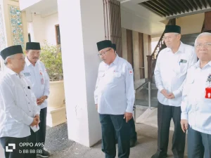 H. Imam Utomo Lantik Dewan Kehormatan dan Pengurus PMI Tuban Periode 2025-2030 2