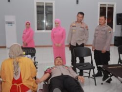 HUT Bhayangkara Ke 79, Gandeng PMI Kab. Blitar Polres Blitar Lakukan Donor Darah